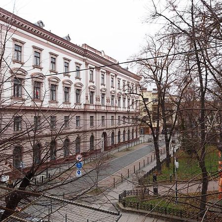Passage Apartment Ivano-Frankivsk Exterior photo